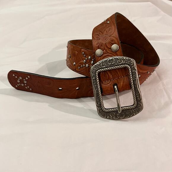 Fossil Belt Size S Brown Genuine  Leather Tooled Studded Western Boho Buckle - Picture 15 of 15